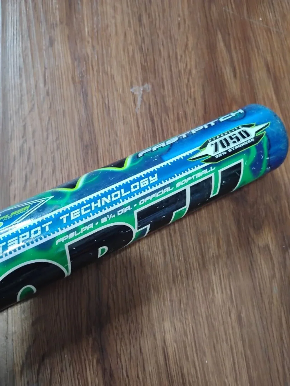 Worth AMP Alloy Fastpitch Softball Bat